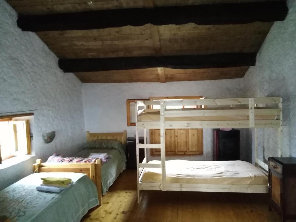 ホテルTrekking House Pasubio ヴァッリ・デル・パズービオ エクステリア 写真