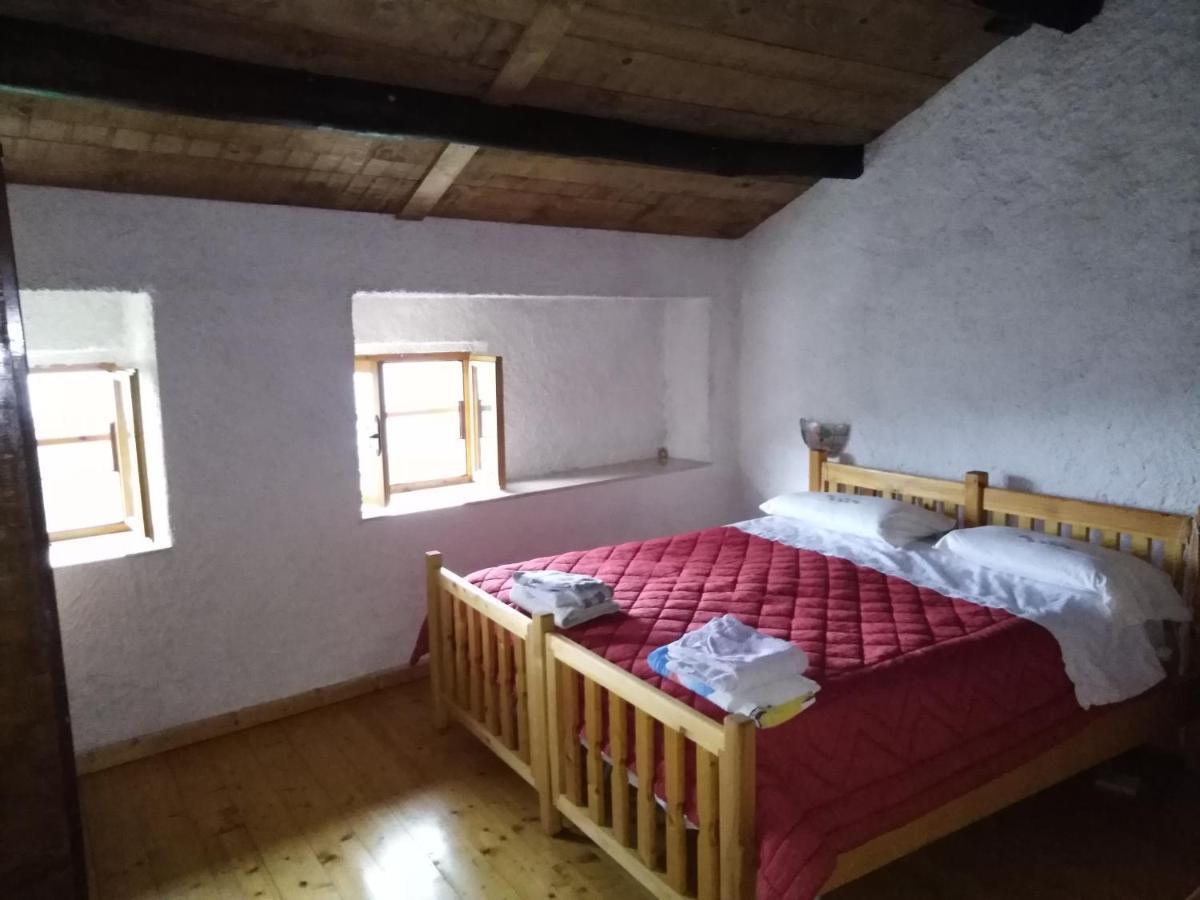 ホテルTrekking House Pasubio ヴァッリ・デル・パズービオ エクステリア 写真