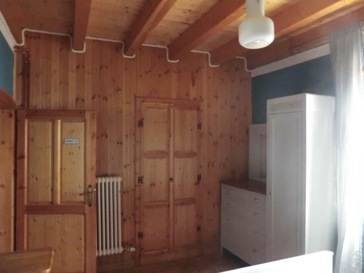 ホテルTrekking House Pasubio ヴァッリ・デル・パズービオ エクステリア 写真